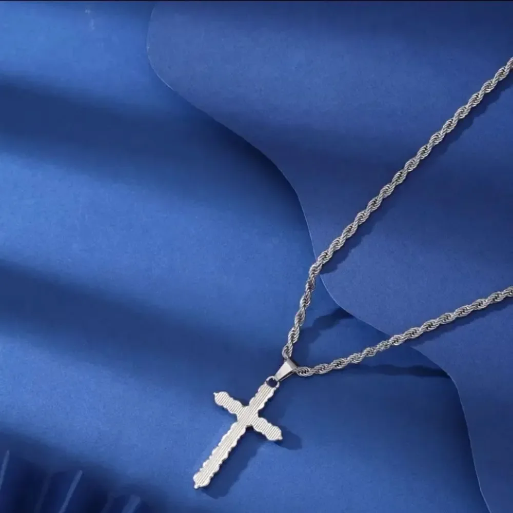 Unisex Simulated Diamond cross pendant necklace 23 inches